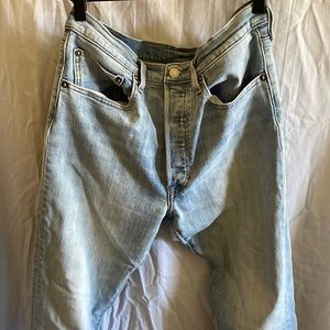 Light wash Levi’s Selvedge Denim Jeans
